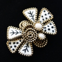 brooches dec 1 022